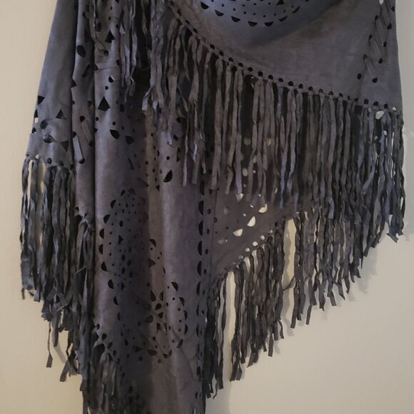 Womans Wraps Grey, Brown, Black, Tan - Picture 6 of 9